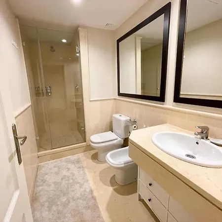 Apartment Luxurious 2 Bedroom With Facilities Benahavis