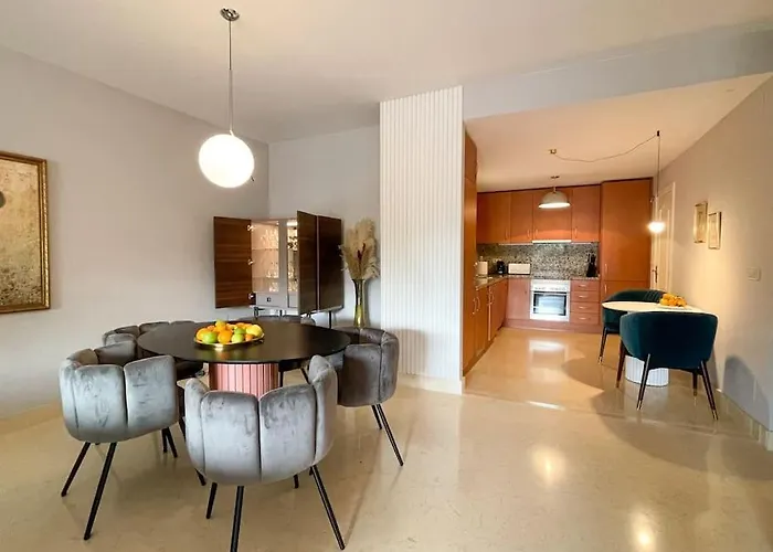 Luxurious 2 Bedroom With Facilities *