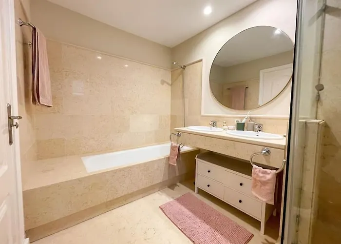 Luxurious 2 Bedroom With Facilities Appartement